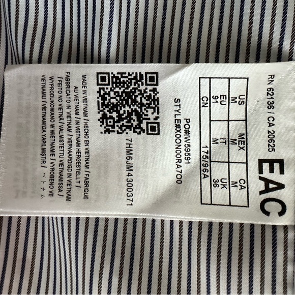 Guess Men’s Chambray Blazer - Picture 9 of 9